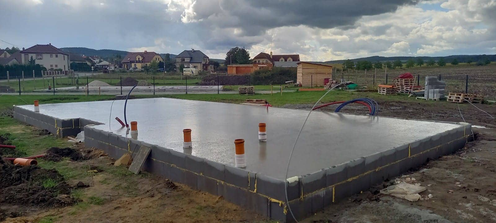 Dřevěný rodinný dům ROBERTA PREMIUM 110m² 66mm + izolace do stěn a podlahy - realizace Rpety
