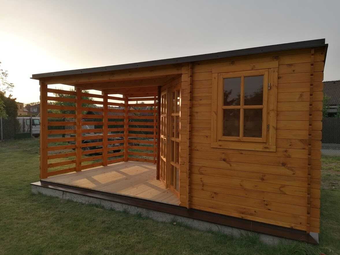 Naše realizace: Zahradní domek AIDA PLUS 9m² s uzavřenou pergolou, Soběslav
